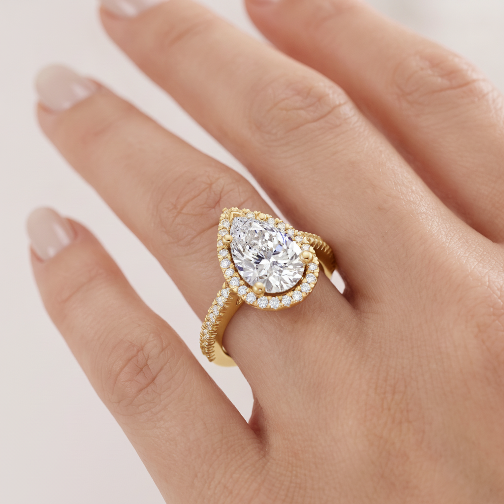 _lifestyle_image@SKU:R0514-NADD02000004Y #metal_14k-yellow-gold+origin_lab-grown+quality_ef-vs2+