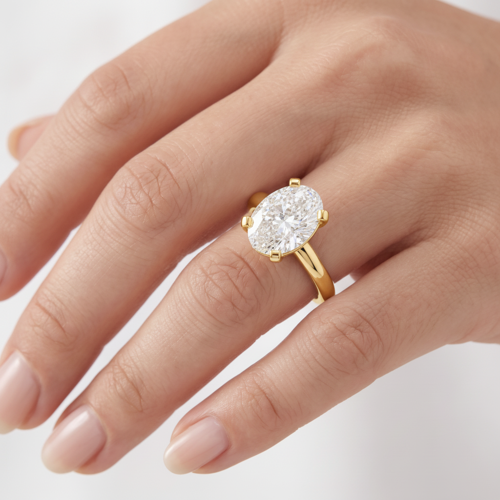 _lifestyle_image@SKU:R0952-NADO03000004Y #metal_14k-yellow-gold+origin_lab-grown+quality_ef-vs2+