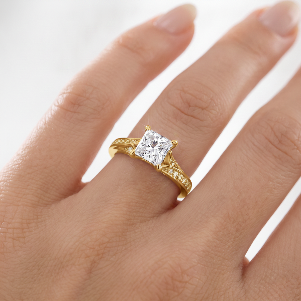 _lifestyle_image@SKU:R1027-NADP01000004Y #metal_14k-yellow-gold+origin_lab-grown+quality_ef-vs2+
