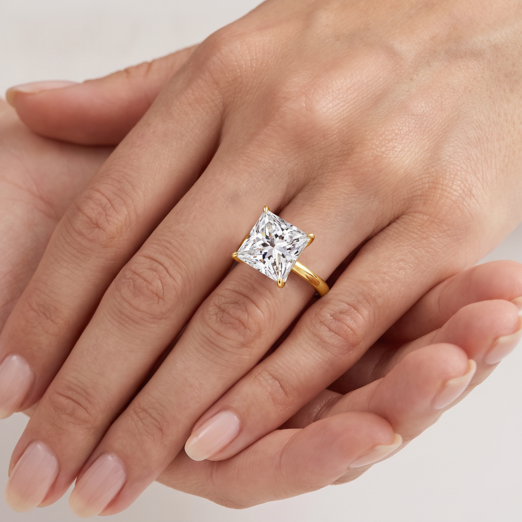 _lifestyle_image@SKU:R5314-NADP04000004Y #metal_14k-yellow-gold+origin_lab-grown+quality_ef-vs2+