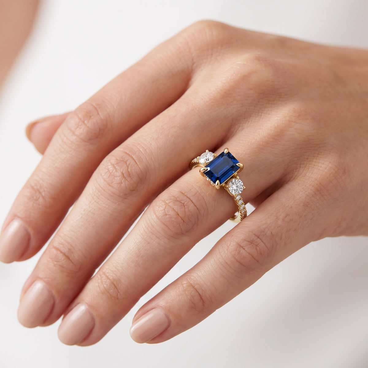 _lifestyle_image@SKU:RG115-NCSE01000004Y #metal_14k-yellow-gold+origin_lab-created