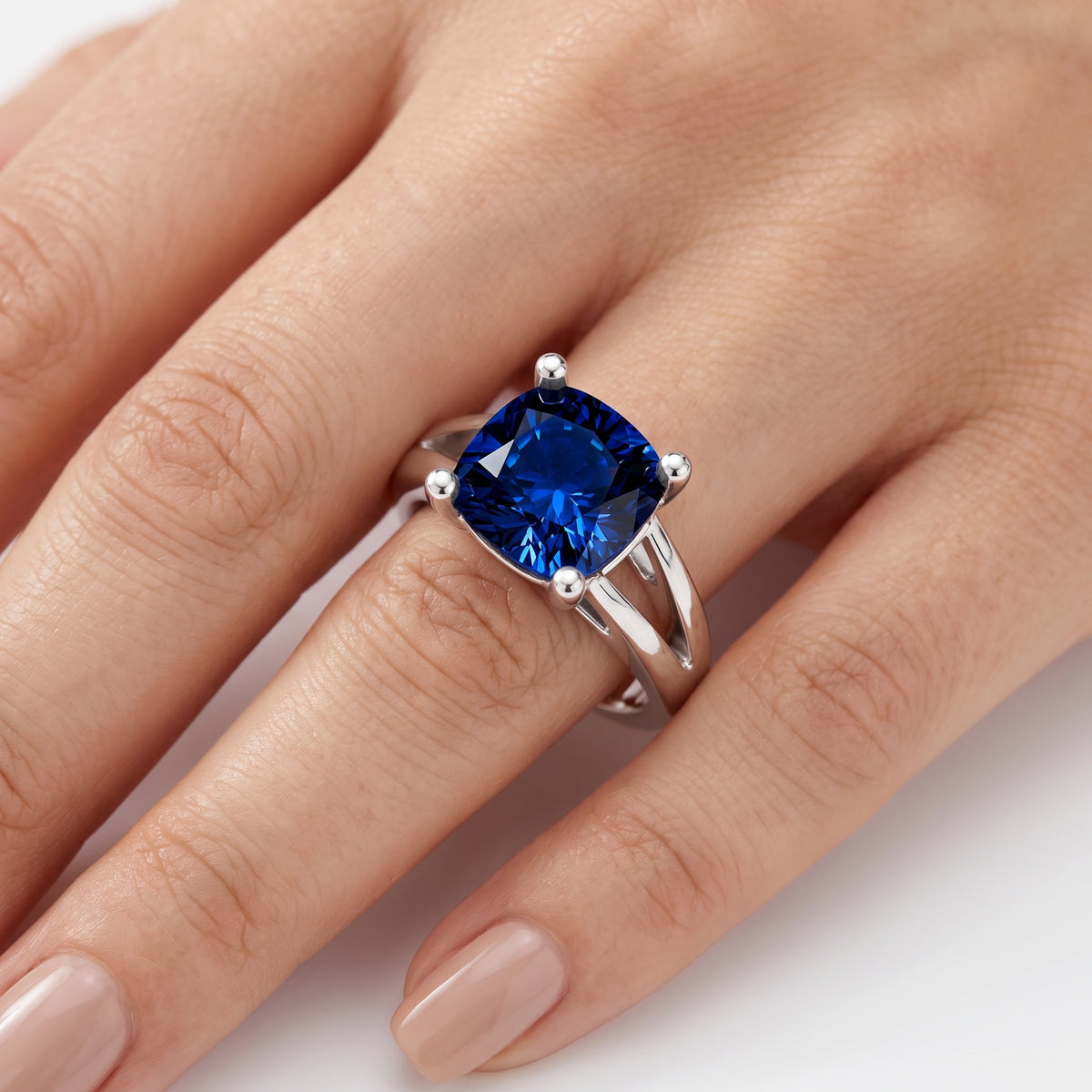 _lifestyle_image@SKU:RG464-LCSC0400000DW #metal_silver+origin_lab-created