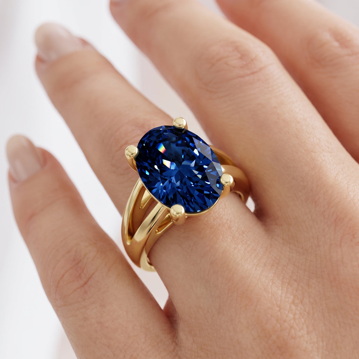 _lifestyle_image@SKU:RG464-NCSO03000004Y #metal_14k-yellow-gold+origin_lab-created