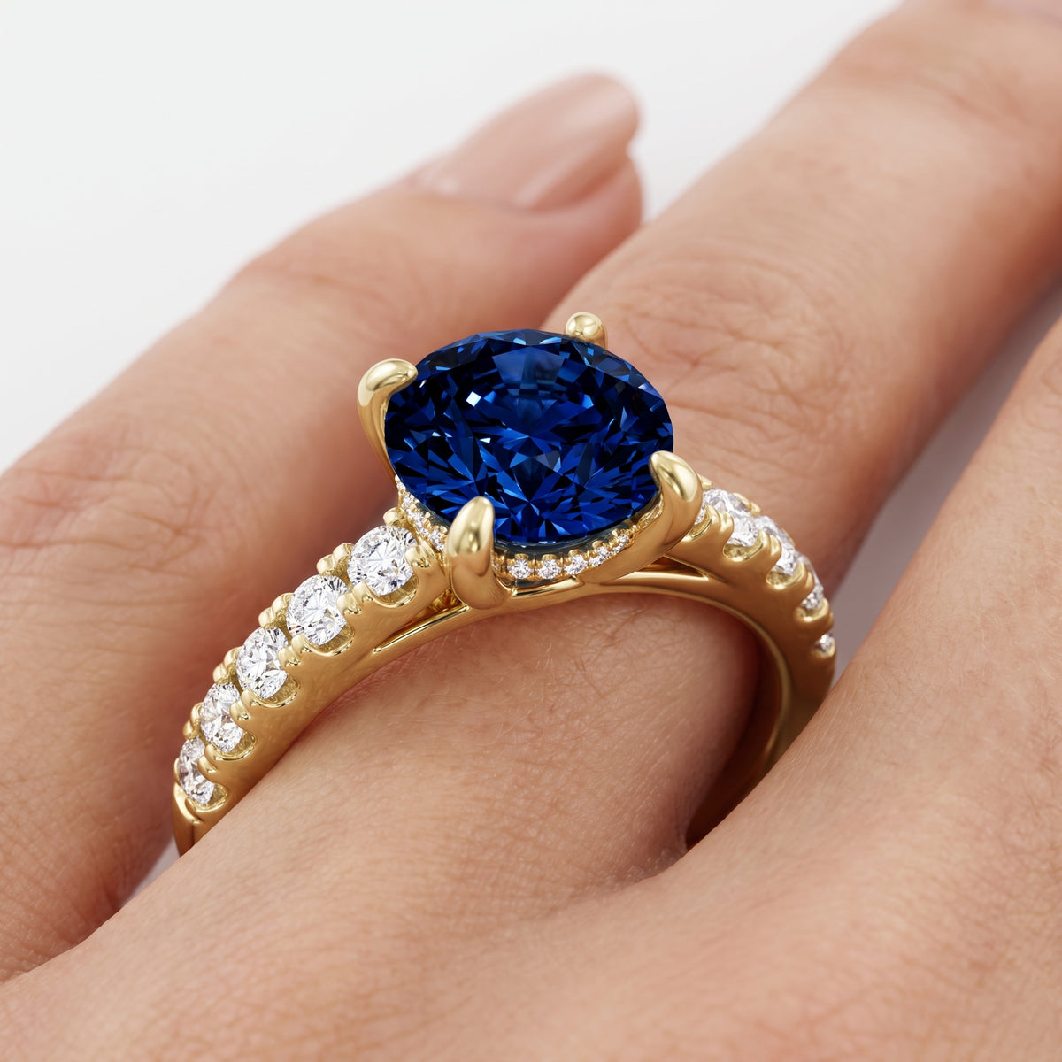 _lifestyle_image@SKU:RG930-NCSR02000004Y #metal_14k-yellow-gold+origin_lab-created
