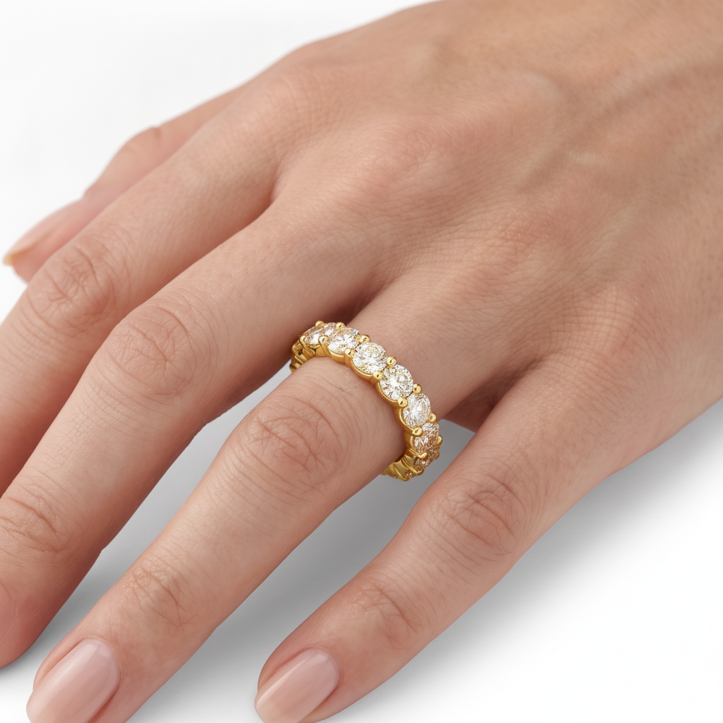 _lifestyle_image@SKU:T1731-NADR04080004Y #metal_14k-yellow-gold+origin_lab-grown+quality_ef-vs2+