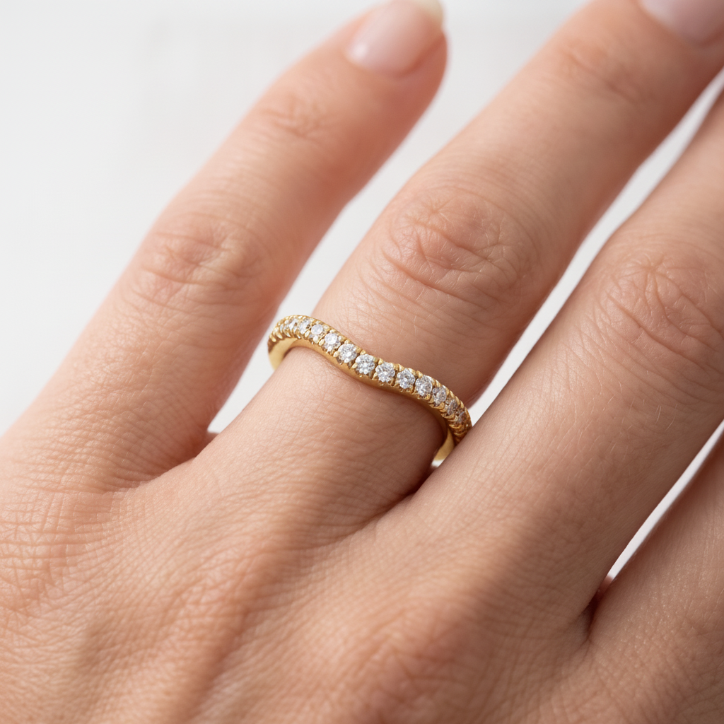 _lifestyle_image@SKU:W1112-NADR00350004Y #metal_14k-yellow-gold+origin_lab-grown+quality_ef-vs2+