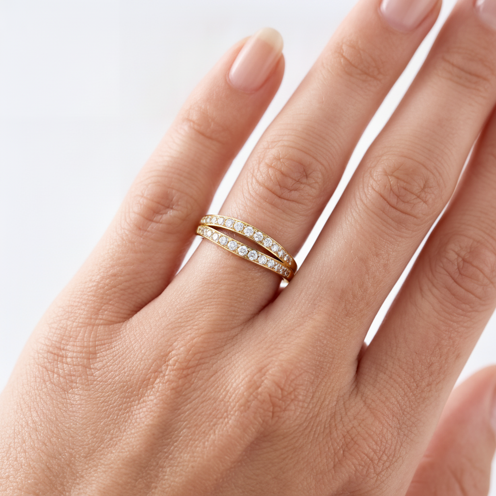 _lifestyle_image@SKU:W1114-NADR00310004Y #metal_14k-yellow-gold+origin_lab-grown+quality_ef-vs2+