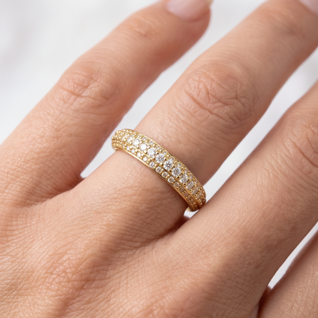 _lifestyle_image@SKU:W4678-NADR00580004Y #metal_14k-yellow-gold+origin_lab-grown+quality_ef-vs2+