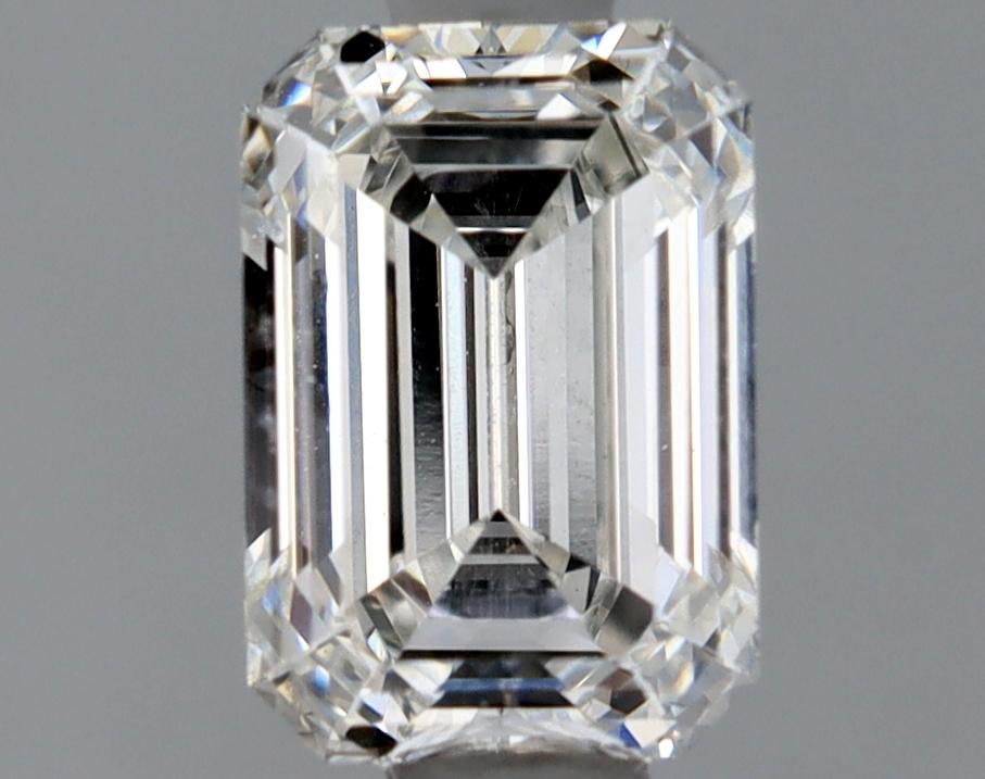 0.9 Carat Emerald Shaped Ideal Cut VVS2 IGI Certified Lab Grown Diamond