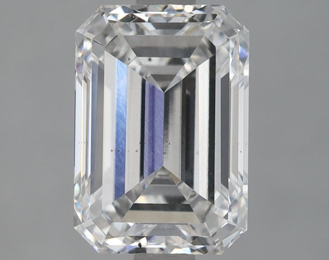 2.52 Carat Emerald Shaped Ideal Cut VS2 IGI Certified Lab Grown Diamond