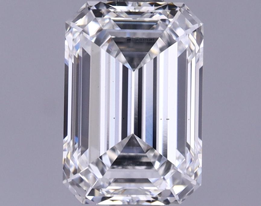 1.25 Carat Emerald Shaped Ideal Cut VS2 IGI Certified Lab Grown Diamond