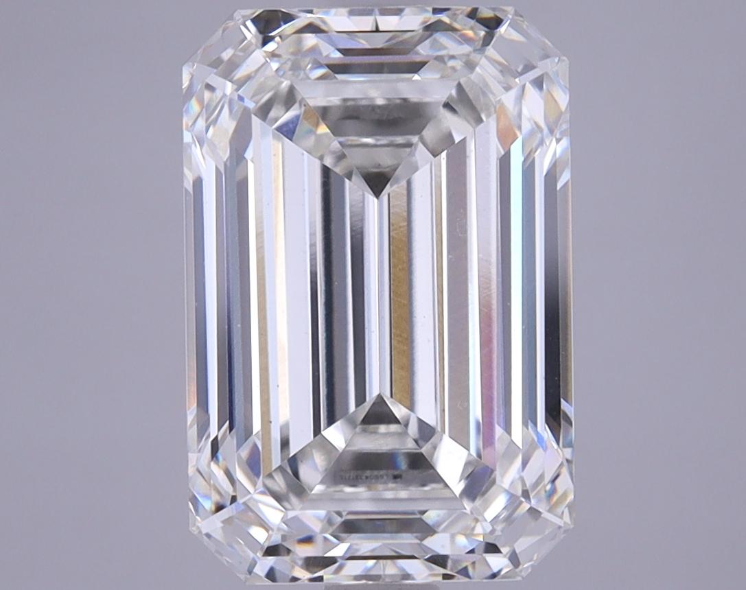 4.78 Carat Emerald Shaped Excellent Cut VS1 IGI Certified Lab Grown Diamond