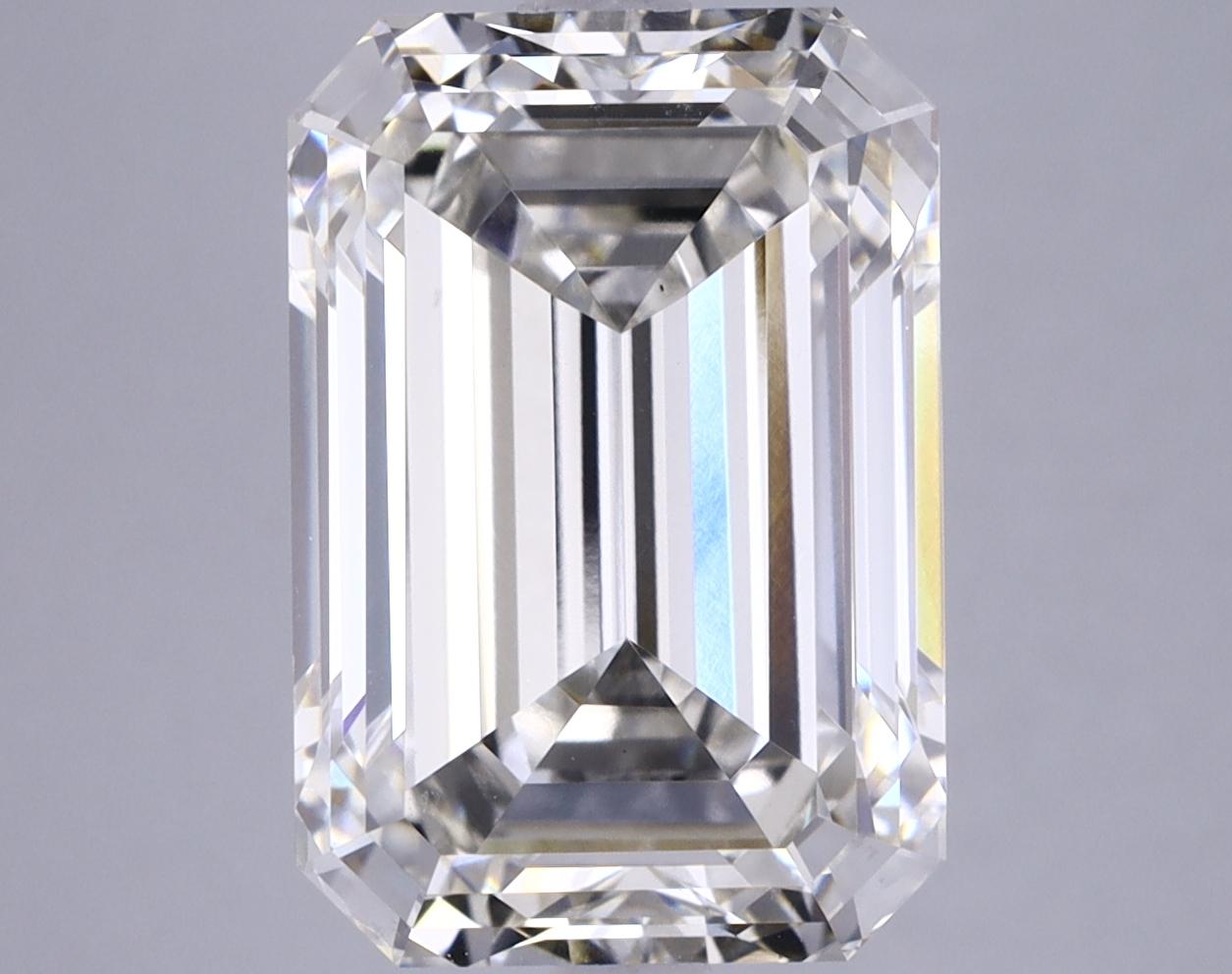 7.27 Carat Emerald Shaped Ideal Cut VS1 IGI Certified Lab Grown Diamond
