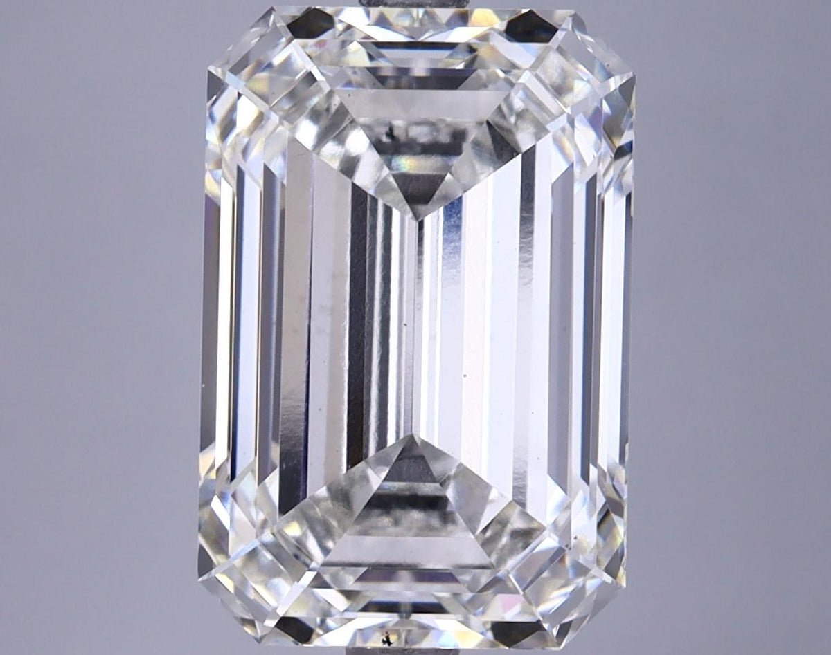 6.15 Carat Emerald Shaped Excellent Cut VS1 IGI Certified Lab Grown Diamond