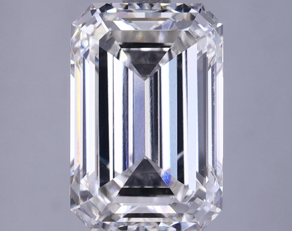 3.78 Carat Emerald Shaped Excellent Cut VS1 IGI Certified Lab Grown Diamond