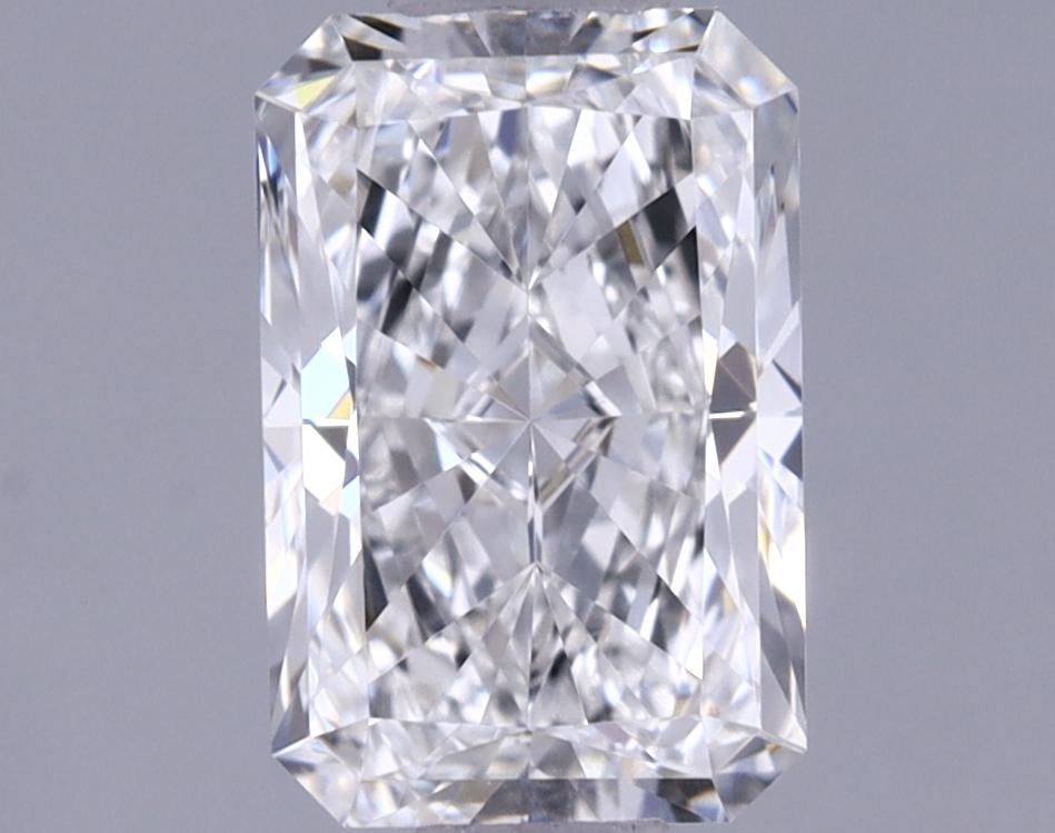 0.91 Carat Radiant Shaped Excellent Cut VVS2 IGI Certified Lab Grown Diamond