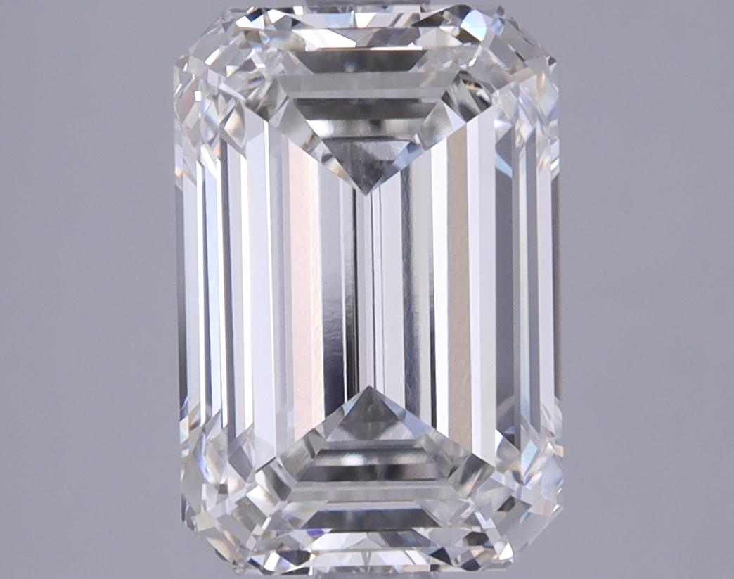 2.7 Carat Emerald Shaped Ideal Cut VS1 IGI Certified Lab Grown Diamond