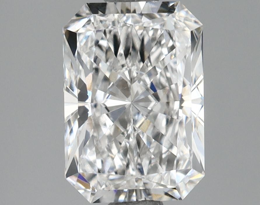 1.57 Carat Radiant Shaped Ideal Cut VS1 IGI Certified Lab Grown Diamond