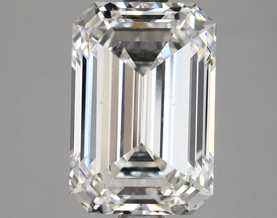 2.9 Carat Emerald Shaped Very Good Cut SI1 GIA Certified Lab Grown Diamond