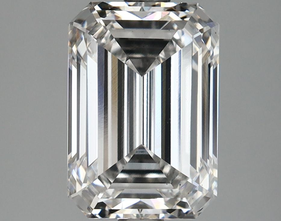 3.9 Carat Emerald Shaped Ideal Cut VS1 IGI Certified Lab Grown Diamond