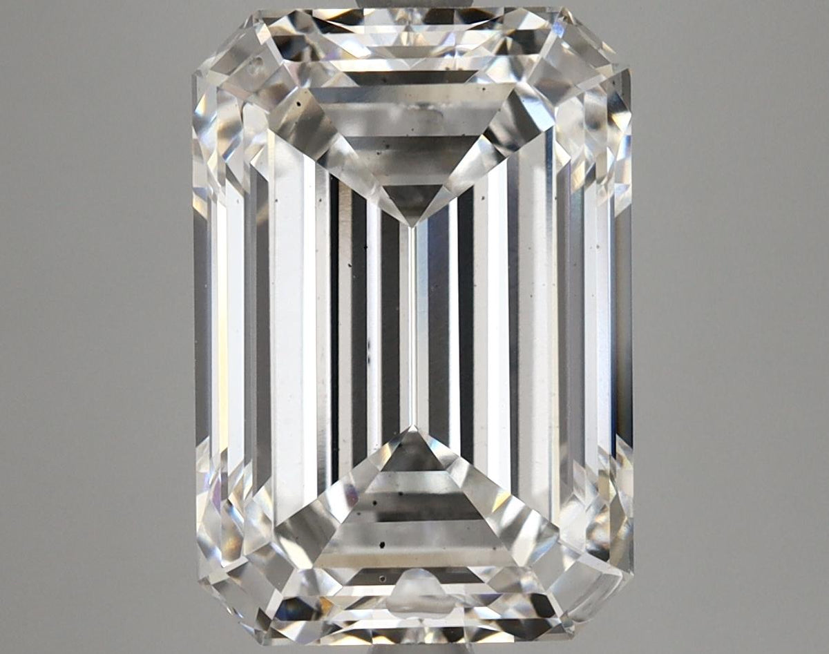 6.41 Carat Emerald Shaped Ideal Cut VS2 IGI Certified Lab Grown Diamond