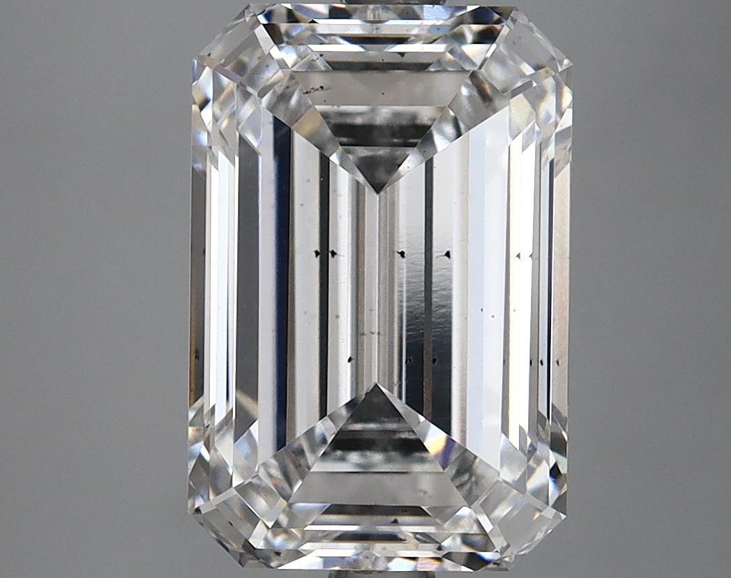 4.06 Carat Emerald Shaped Excellent Cut SI1 IGI Certified Lab Grown Diamond