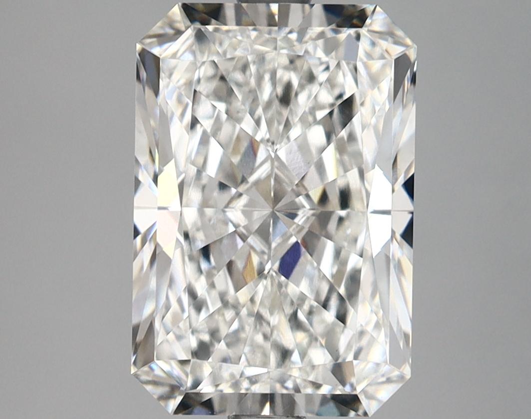 3.83 Carat Radiant Shaped Ideal Cut VVS2 IGI Certified Lab Grown Diamond