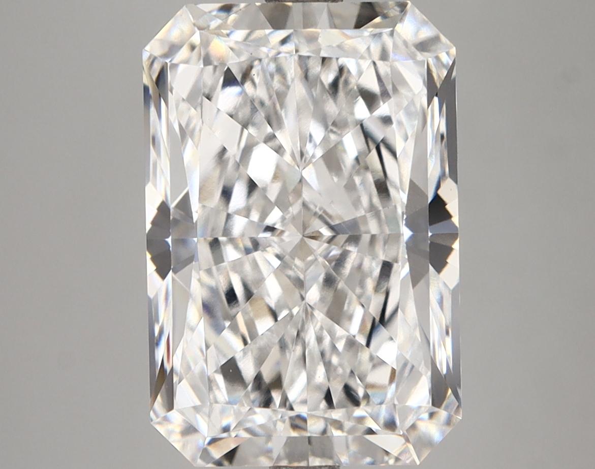 5.21 Carat Radiant Shaped Ideal Cut VS1 IGI Certified Lab Grown Diamond