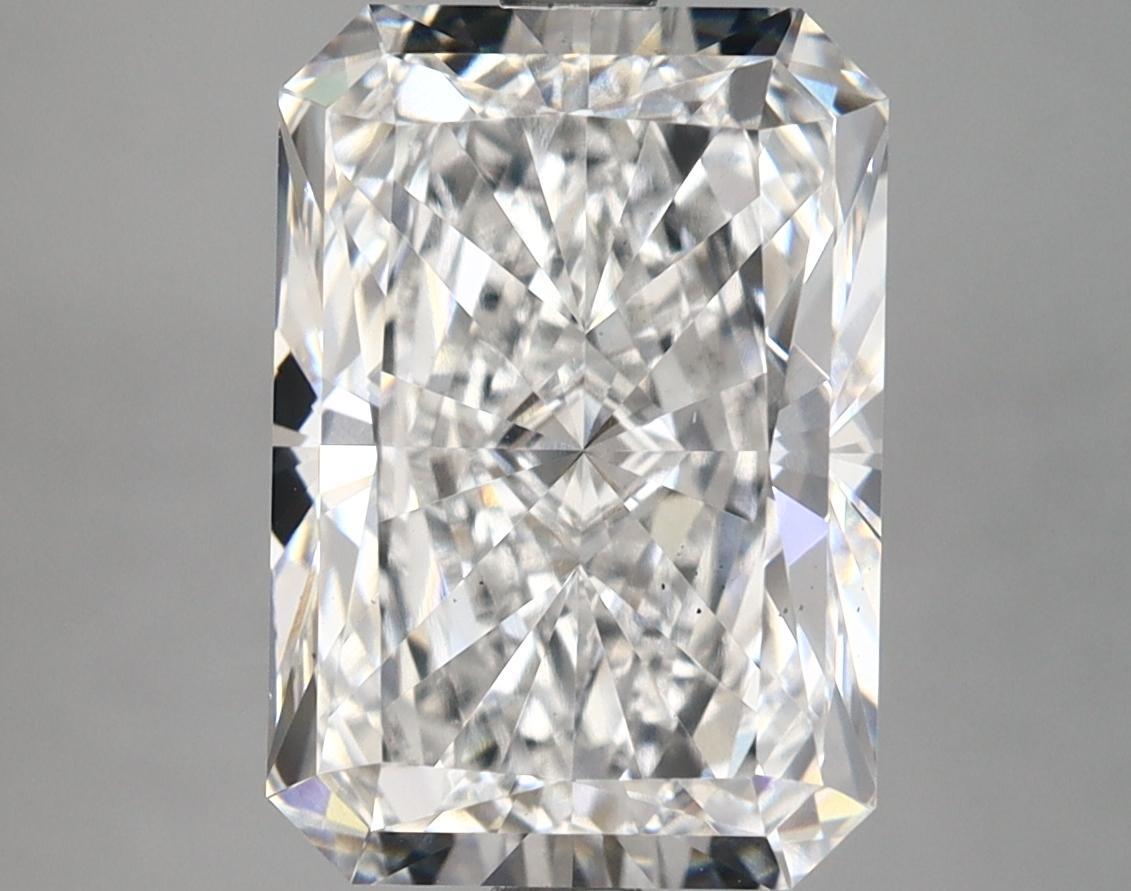 5.08 Carat Radiant Shaped Ideal Cut VS2 IGI Certified Lab Grown Diamond