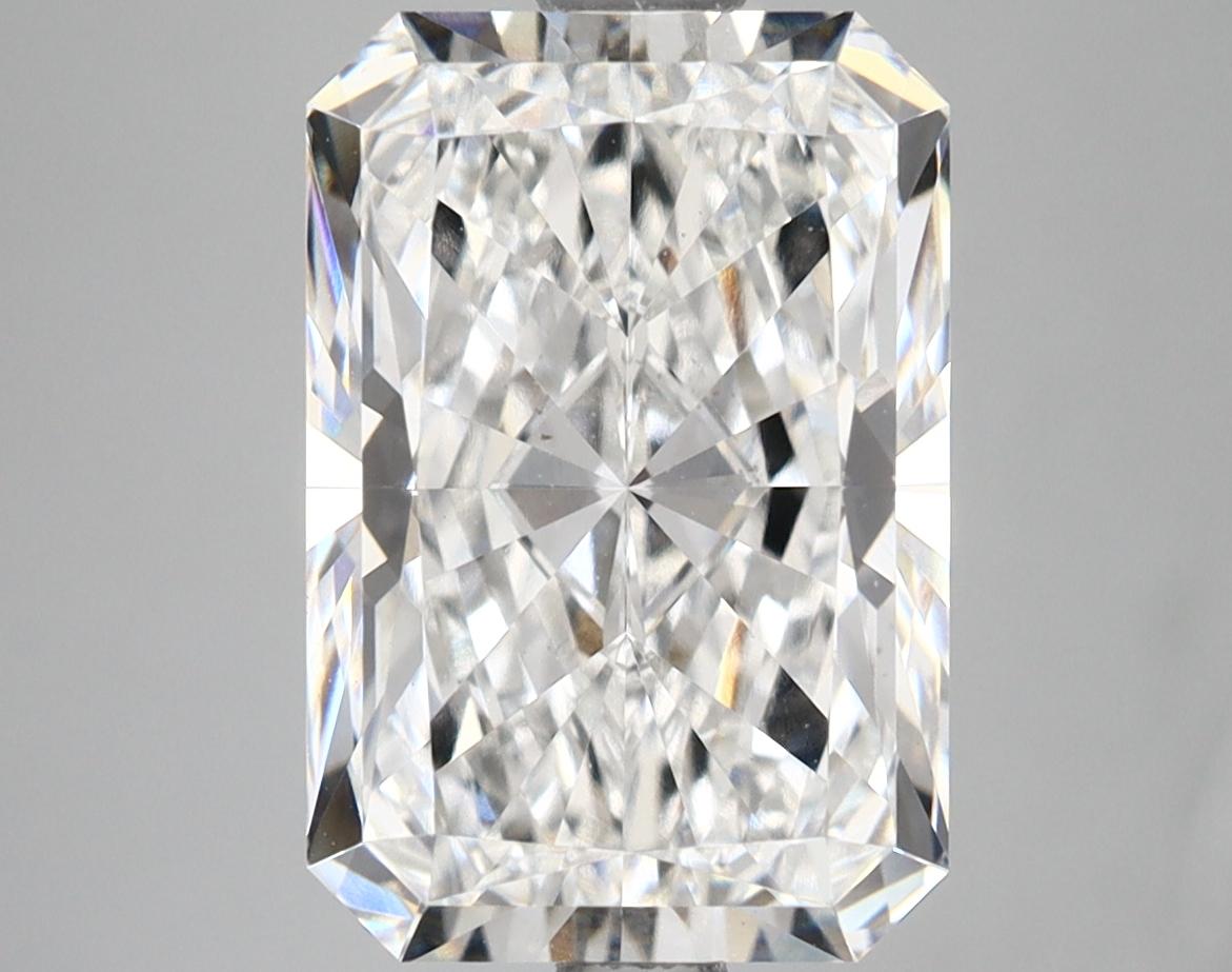5.0 Carat Radiant Shaped Ideal Cut VVS2 IGI Certified Lab Grown Diamond
