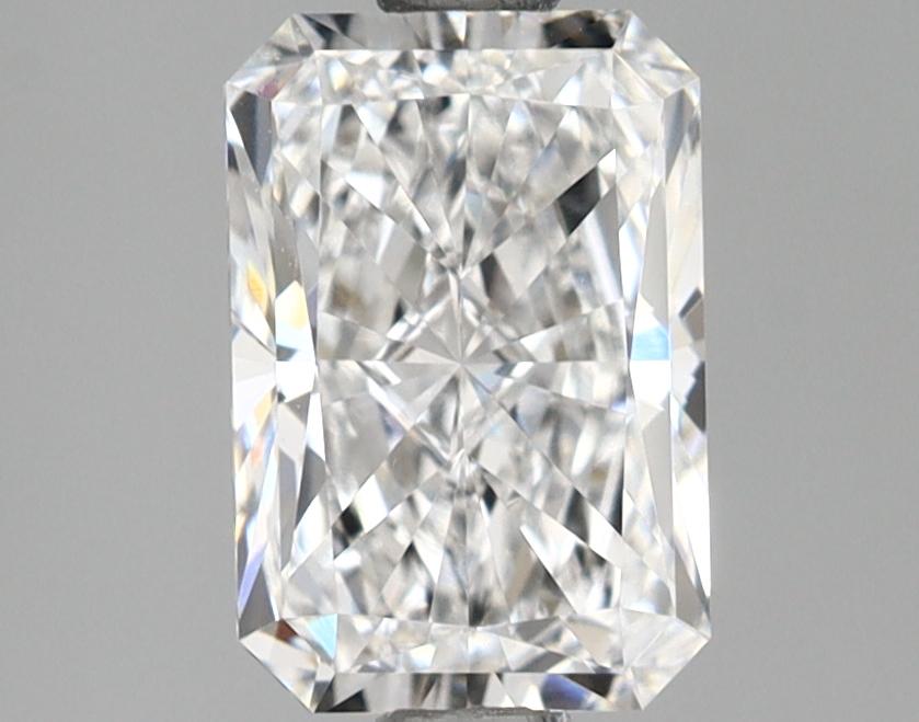 1.5 Carat Radiant Shaped Ideal Cut VVS2 IGI Certified Lab Grown Diamond