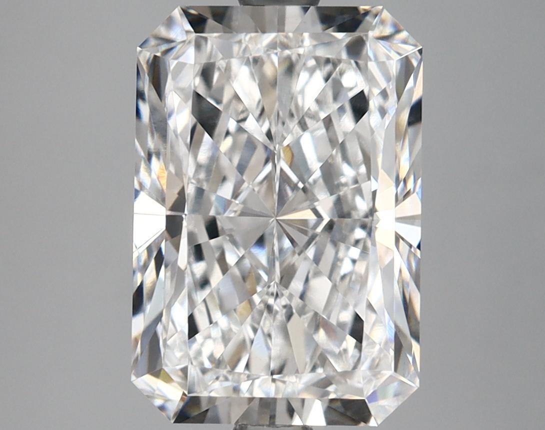 4.17 Carat Radiant Shaped Ideal Cut VVS2 IGI Certified Lab Grown Diamond