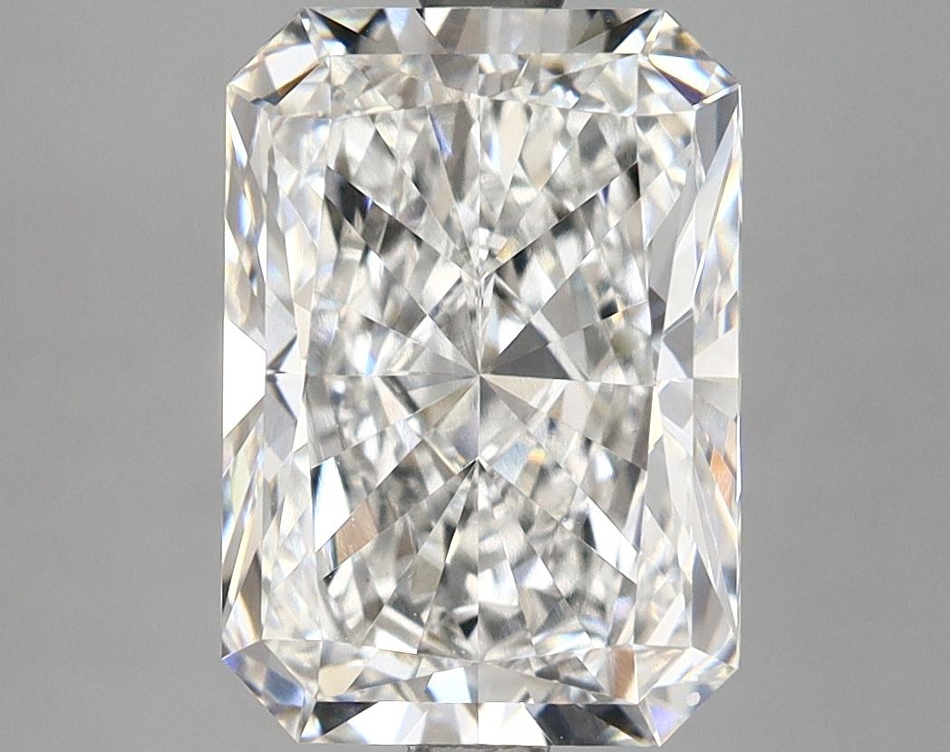 3.95 Carat Radiant Shaped Ideal Cut VVS2 IGI Certified Lab Grown Diamond