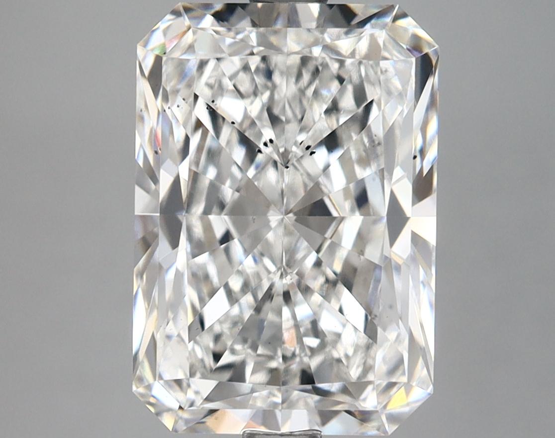 4.52 Carat Radiant Shaped Ideal Cut SI1 IGI Certified Lab Grown Diamond