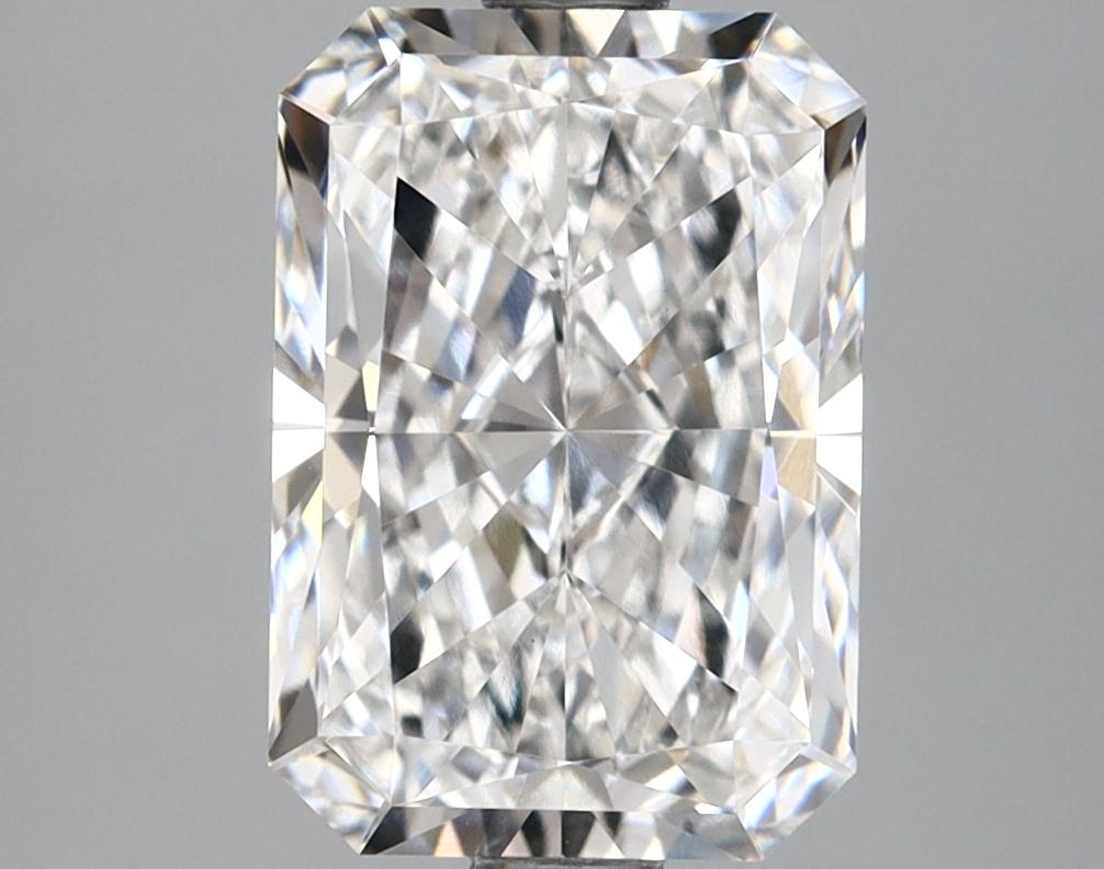 2.55 Carat Radiant Shaped Ideal Cut VVS2 IGI Certified Lab Grown Diamond