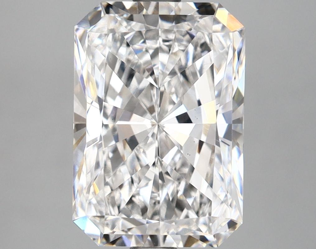 3.52 Carat Radiant Shaped Ideal Cut VS1 IGI Certified Lab Grown Diamond