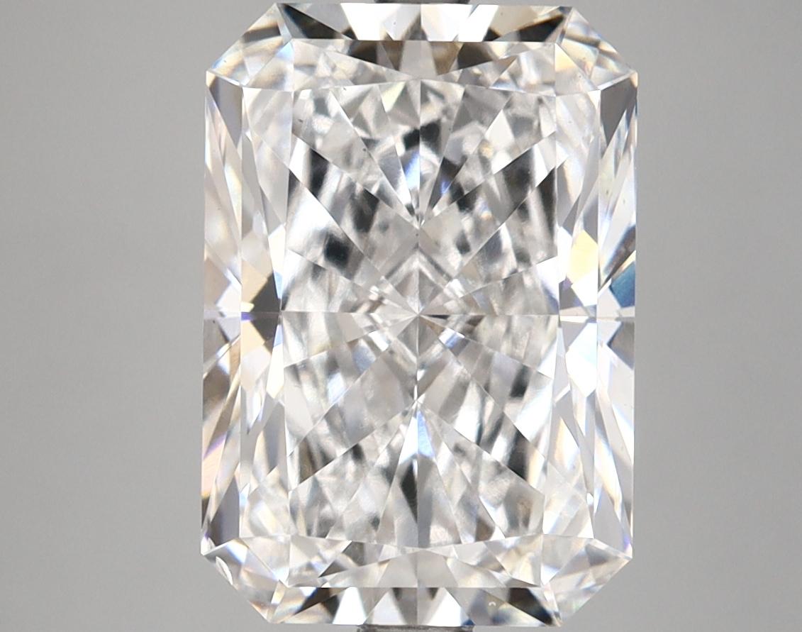 5.02 Carat Radiant Shaped Ideal Cut VS2 IGI Certified Lab Grown Diamond