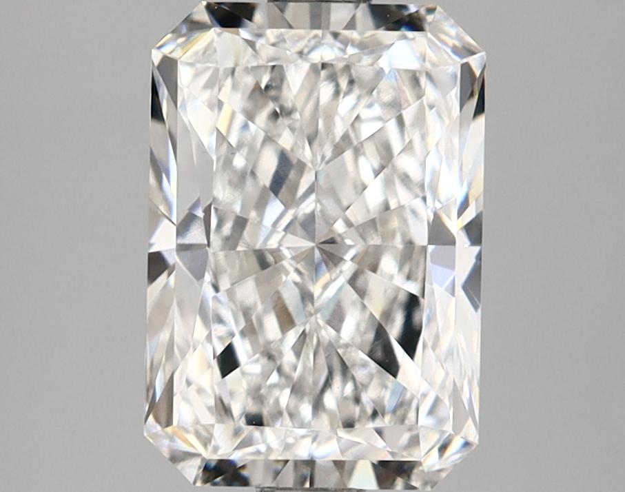 2.46 Carat Radiant Shaped Ideal Cut VVS2 IGI Certified Lab Grown Diamond
