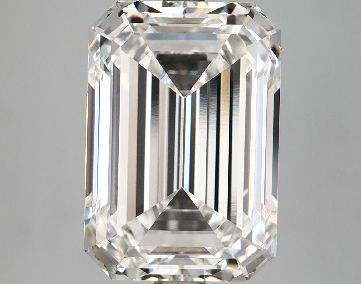 5.73 Carat Emerald Shaped Ideal Cut VS1 IGI Certified Lab Grown Diamond