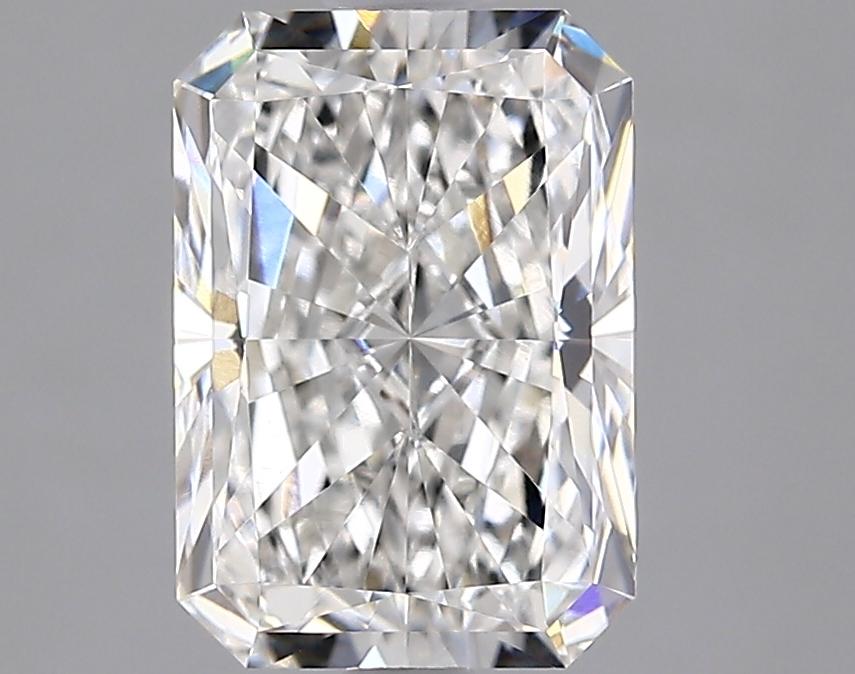 2.56 Carat Radiant Shaped Ideal Cut VVS2 IGI Certified Lab Grown Diamond