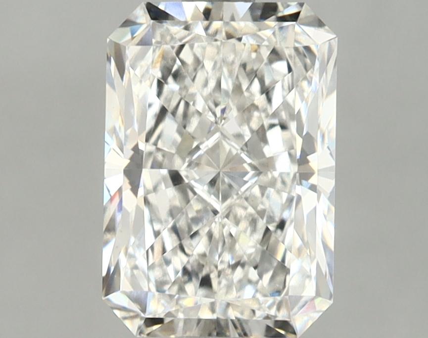 2.2 Carat Radiant Shaped Ideal Cut VVS2 IGI Certified Lab Grown Diamond