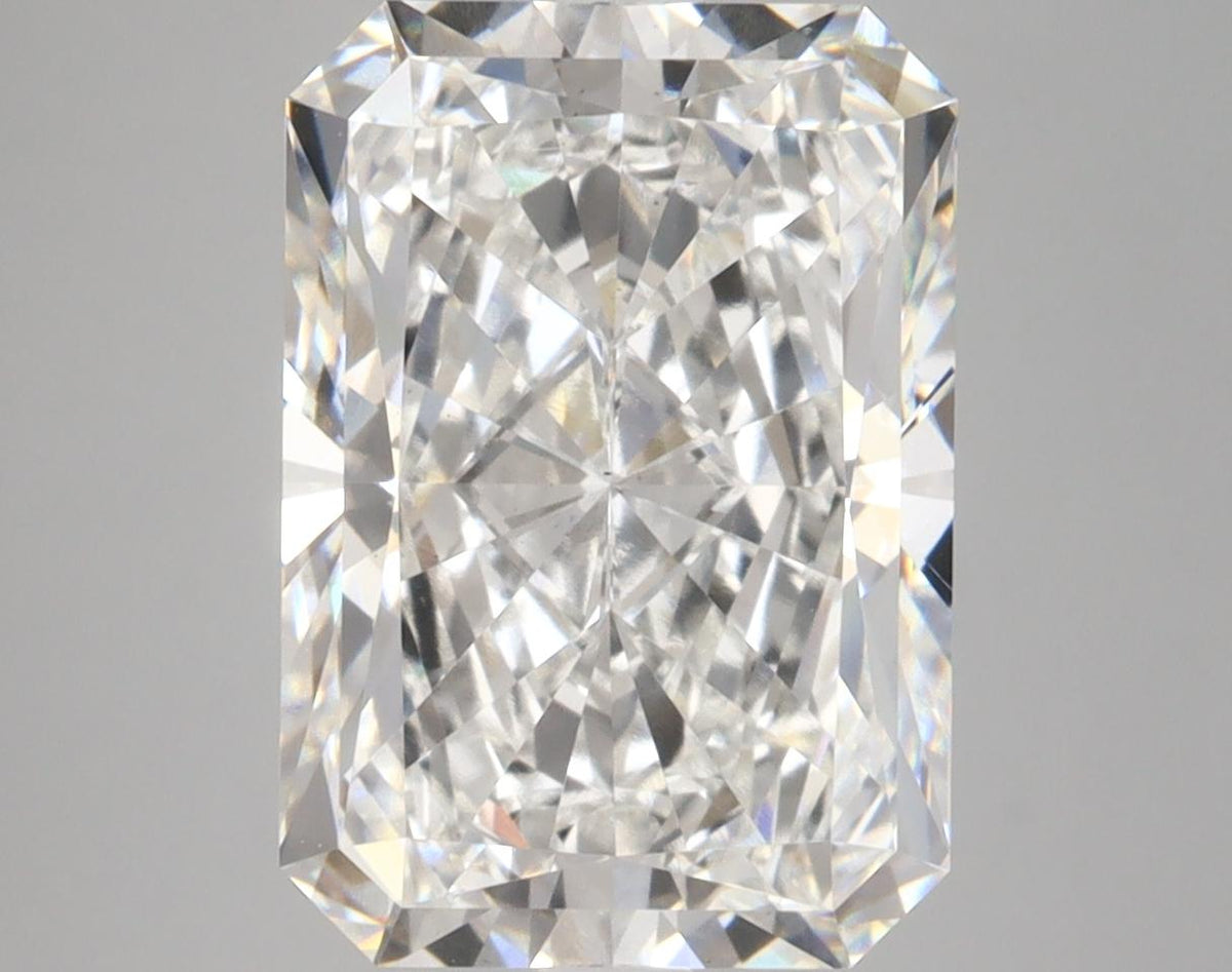 6.12 Carat Radiant Shaped Ideal Cut VS2 IGI Certified Lab Grown Diamond