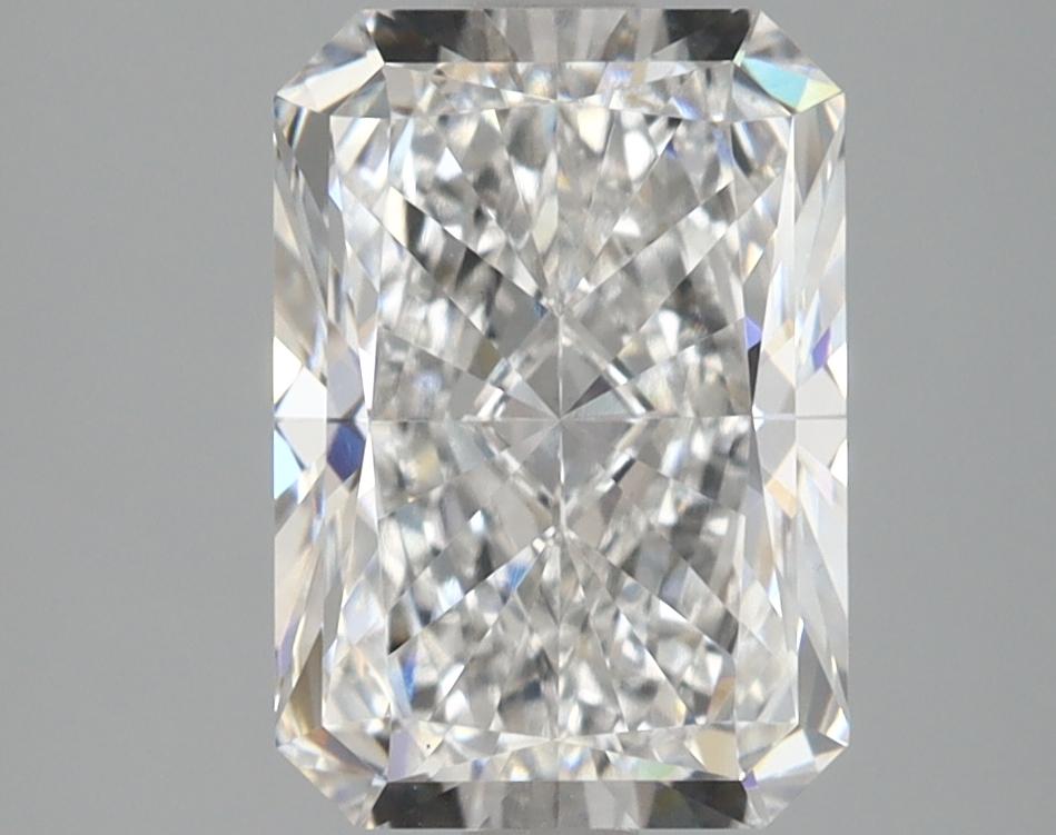 2.51 Carat Radiant Shaped Excellent Cut VVS2 IGI Certified Lab Grown Diamond