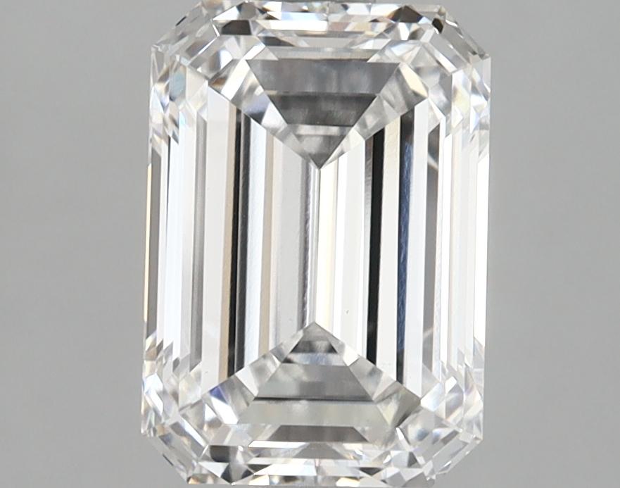 2.7 Carat Emerald Shaped Ideal Cut VS1 IGI Certified Lab Grown Diamond
