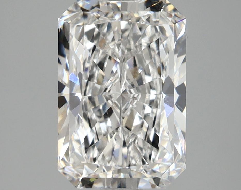 2.25 Carat Radiant Shaped Ideal Cut VVS2 IGI Certified Lab Grown Diamond