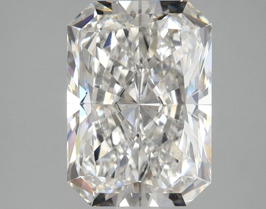 2.63 Carat Radiant Shaped Ideal Cut VS2 IGI Certified Lab Grown Diamond
