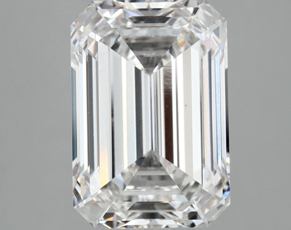 3.1 Carat Emerald Shaped Ideal Cut VS1 IGI Certified Lab Grown Diamond