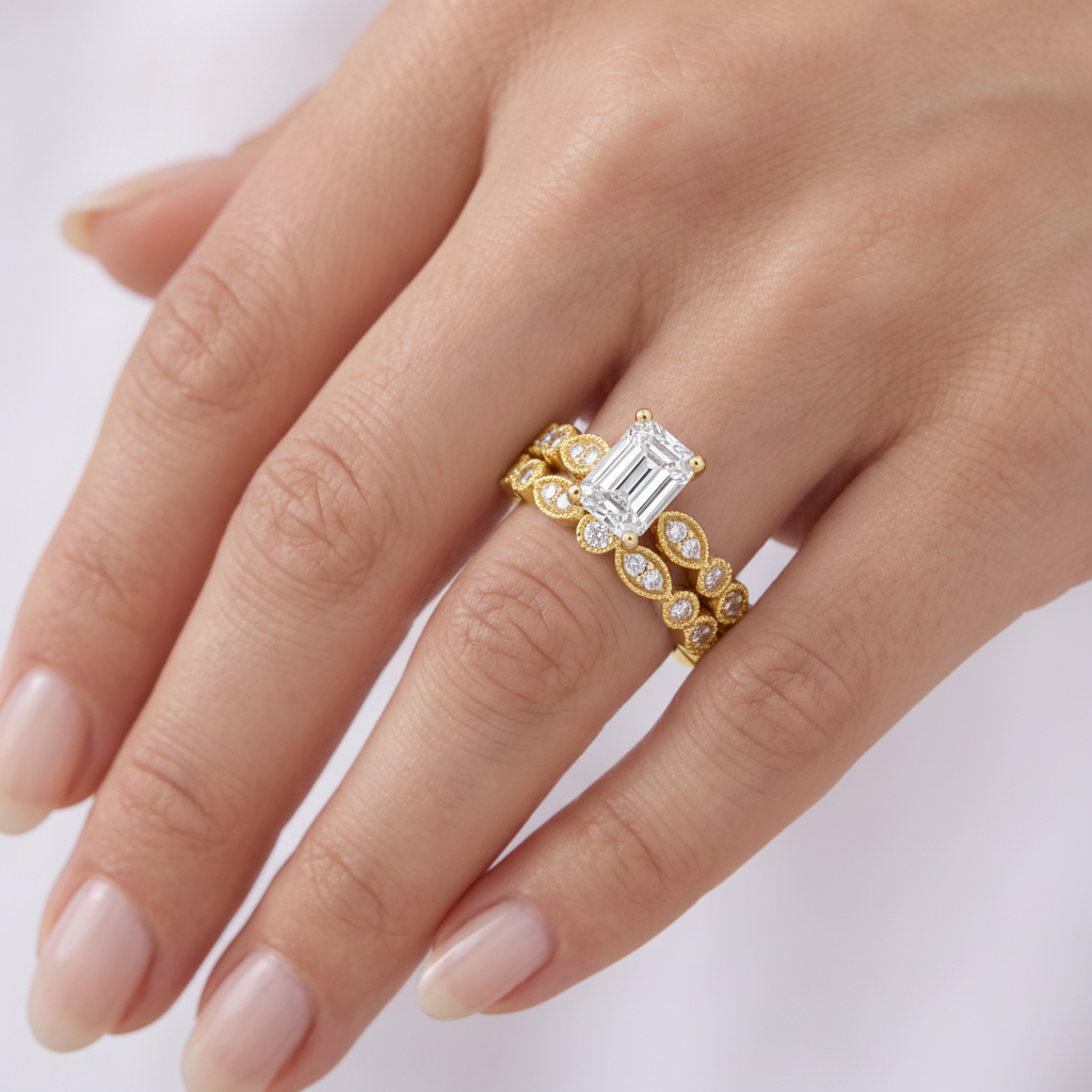 _lifestyle_image@SKU:D0635-NADE01000004Y #metal_14k-yellow-gold+origin_lab-grown+quality_ef-vs2+