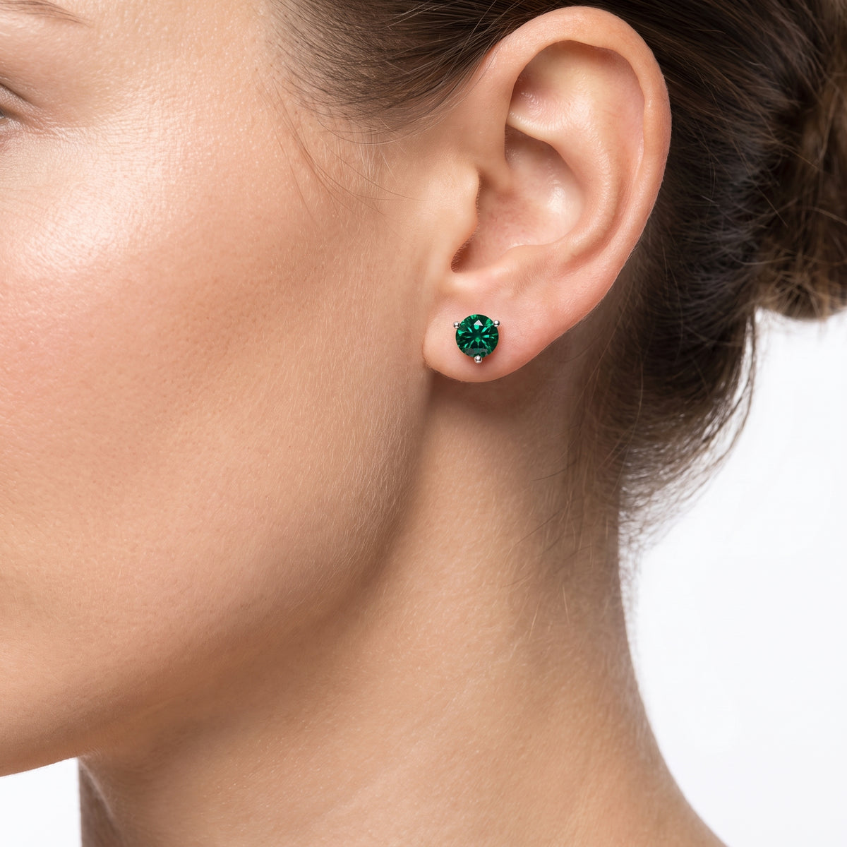 _lifestyle_image@SKU:E112G-EMDR0100000PL #metal_silver+origin_lab-grown