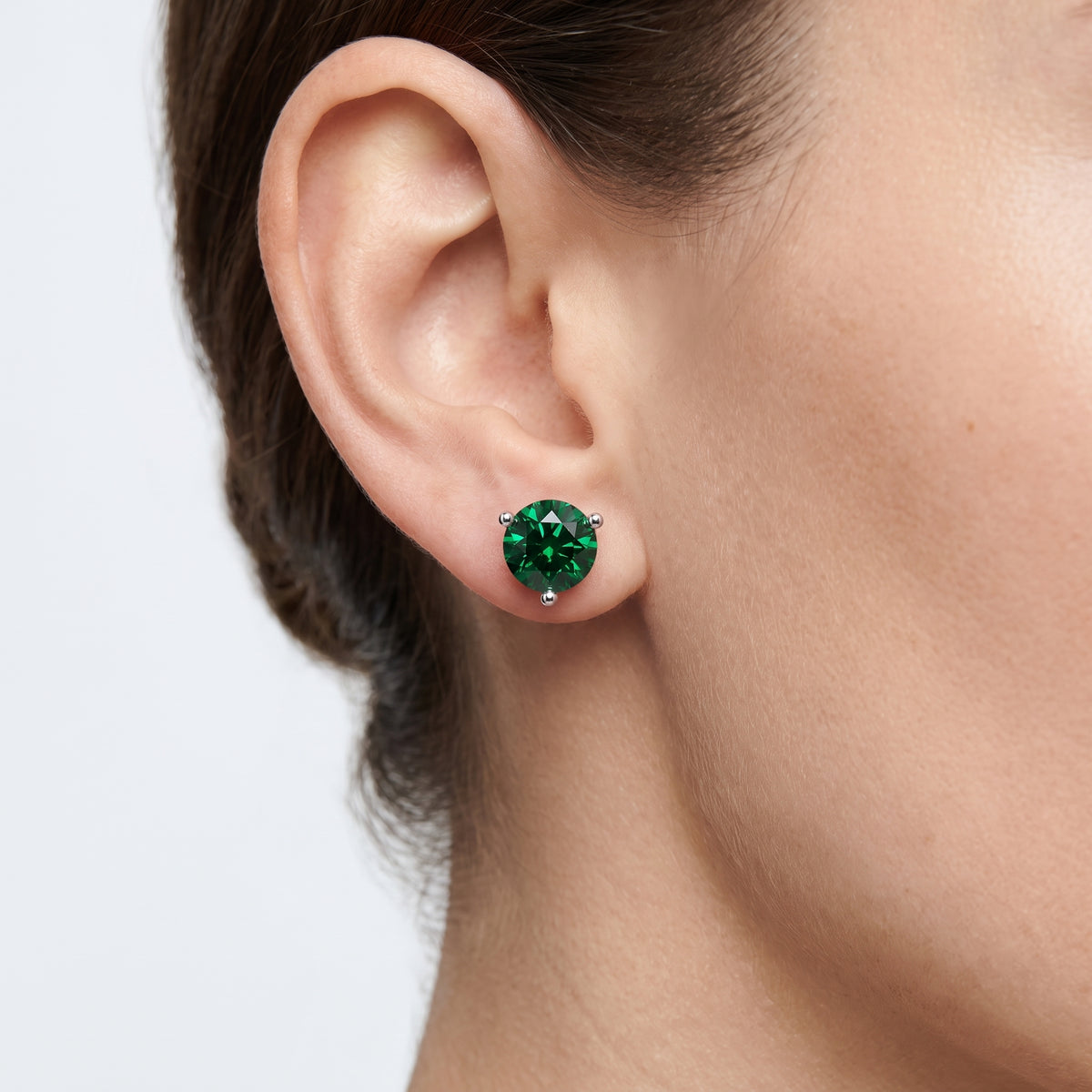 _lifestyle_image@SKU:E112G-EMDR0300000PL #metal_silver+origin_lab-grown